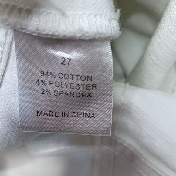 Johnny Was Cropped Baby Boot Jeans - Picture 6 of 9